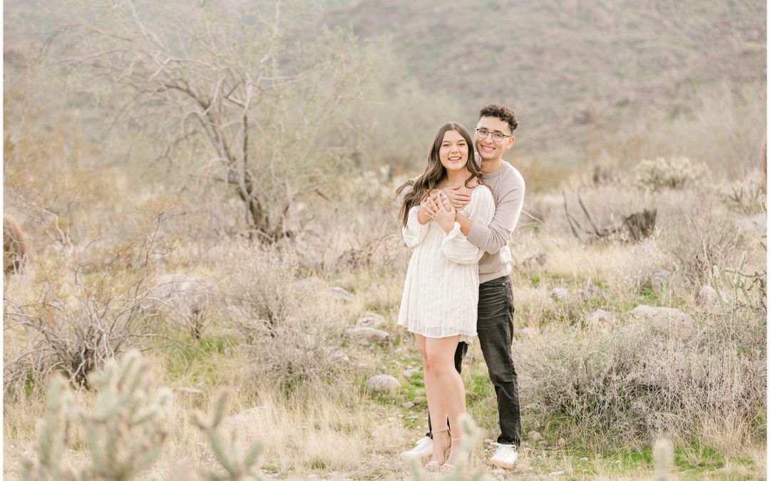 An Easygoing White Tanks Engagement Session