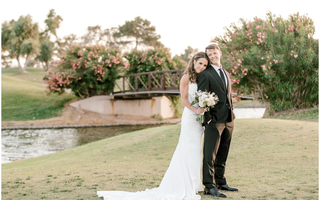 A Wind-Swept Golf Course Wedding in Chandler, Arizona